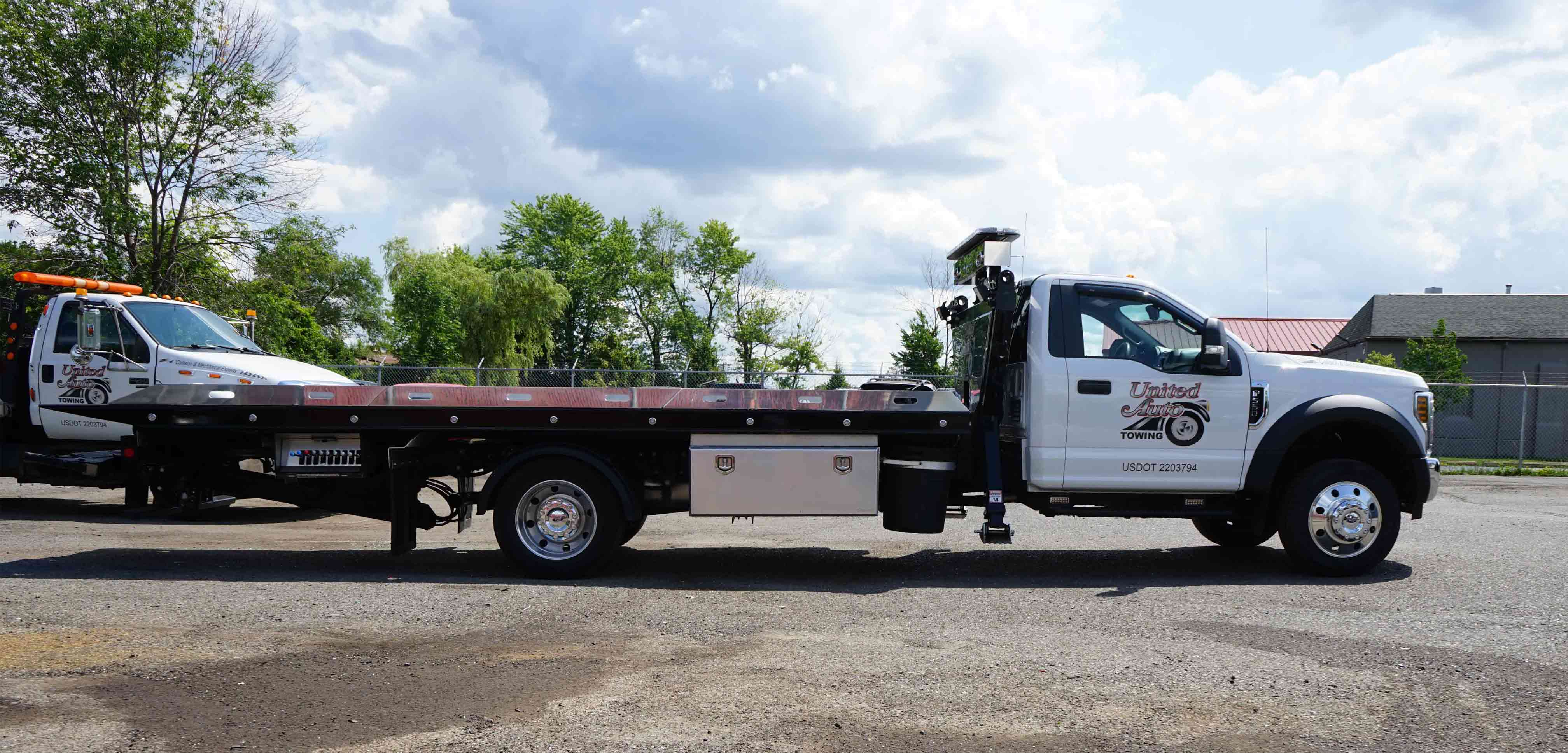 Towing Company Amherst NY United Auto Towing